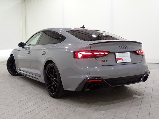 AUDI RS5 SPORTBACK BASE GRADE