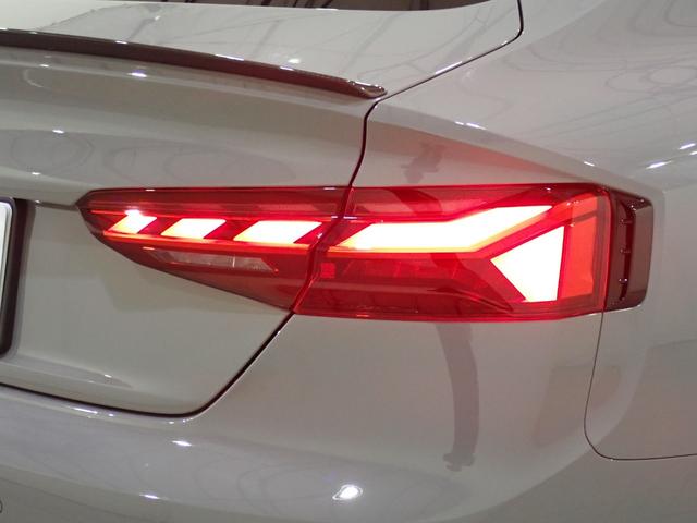 AUDI RS5 SPORTBACK BASE GRADE