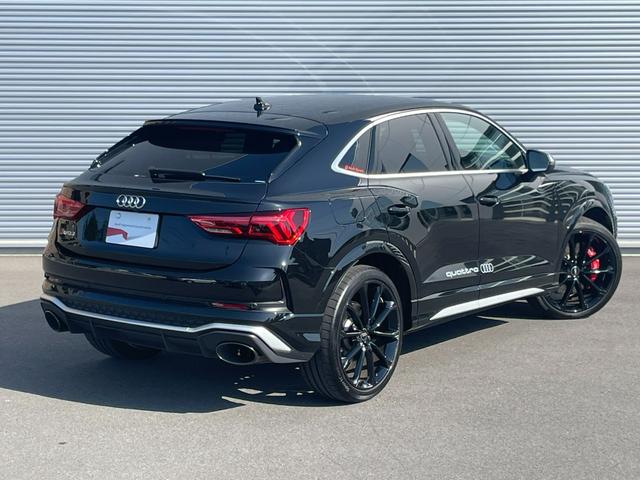 RS Q3 スポーツバック ベースグレード 認定中古車/RSスポーツエギゾースト/RSダンピングコントロールサスペンション/RSデザインパッケージ赤/キャリパーレッド/SONOSサウンドシステム/オプション21AW/マトリクスLED(31枚目)