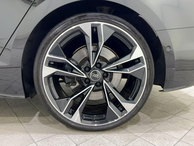 ご希望の方にはエアロパーツや足回り、電装部品の取付等、各種カスタムも承ります。お気軽にお問い合わせ下さいませ。