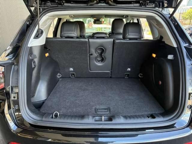 ジープ・コンパス リミテッド　４ＷＤ　パワステ　オートエアコン　盗難防止システム　ＥＴＣ搭載　スマキー　横滑り防止装置　４×４　ＡＷ　Ｐシート　禁煙　パーキングアシスト　本革　メモリーナビ　キーレス　記録簿　ヒーター　ルーフレール（14枚目）