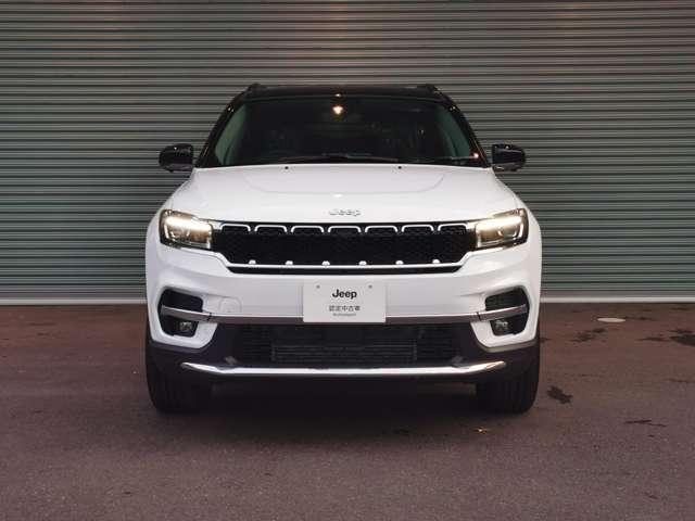 ジープ・コマンダー リミテッド リミテッド 登録済未使用車 4WD ACC ディーゼルターボ CarPlay AppleMusic LEDヘッドライト 純正ナビ10.1インチ 360度カメラ 3列レザーシート 7人乗り 認定中古車(6枚目)