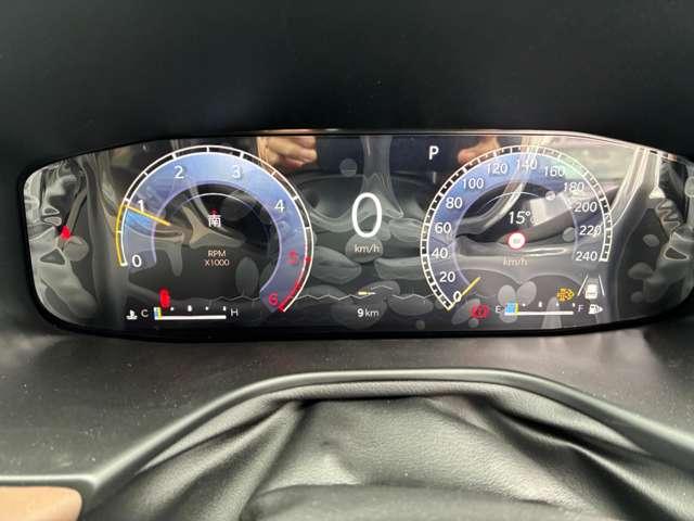 ジープ・コマンダー リミテッド リミテッド 登録済未使用車 4WD ACC ディーゼルターボ CarPlay AppleMusic LEDヘッドライト 純正ナビ10.1インチ 360度カメラ 3列レザーシート 7人乗り 認定中古車(19枚目)