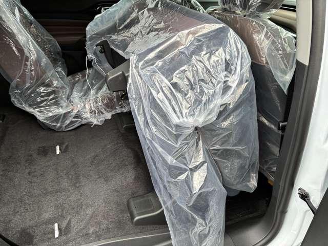 ジープ・コマンダー リミテッド リミテッド 登録済未使用車 4WD ACC ディーゼルターボ CarPlay AppleMusic LEDヘッドライト 純正ナビ10.1インチ 360度カメラ 3列レザーシート 7人乗り 認定中古車(35枚目)