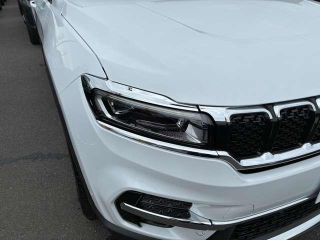 ジープ・コマンダー リミテッド リミテッド 登録済未使用車 4WD ACC ディーゼルターボ CarPlay AppleMusic LEDヘッドライト 純正ナビ10.1インチ 360度カメラ 3列レザーシート 7人乗り 認定中古車(41枚目)