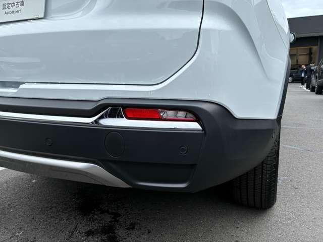 ジープ・コマンダー リミテッド リミテッド 登録済未使用車 4WD ACC ディーゼルターボ CarPlay AppleMusic LEDヘッドライト 純正ナビ10.1インチ 360度カメラ 3列レザーシート 7人乗り 認定中古車(47枚目)