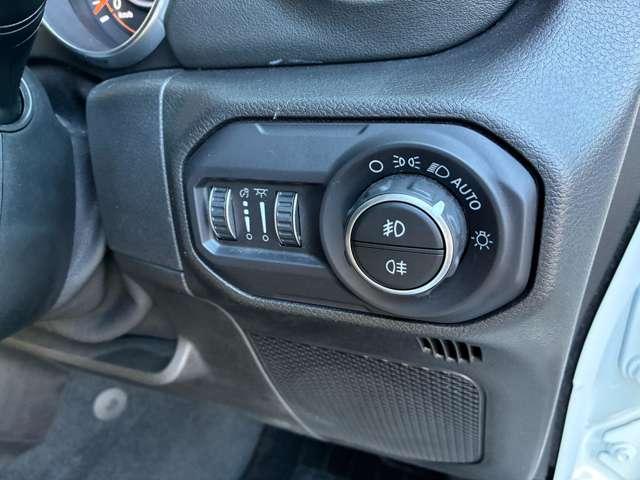 ジープ・ラングラーアンリミテッド サハラ 4WD 認定中古車 ワンオーナー 黒革シート 4WD 純正ナビテレビ付き ワンオーナー フロント・リア・サイドカメラ搭載 シートヒーター ステップ標準 アルパインスピーカー(43枚目)