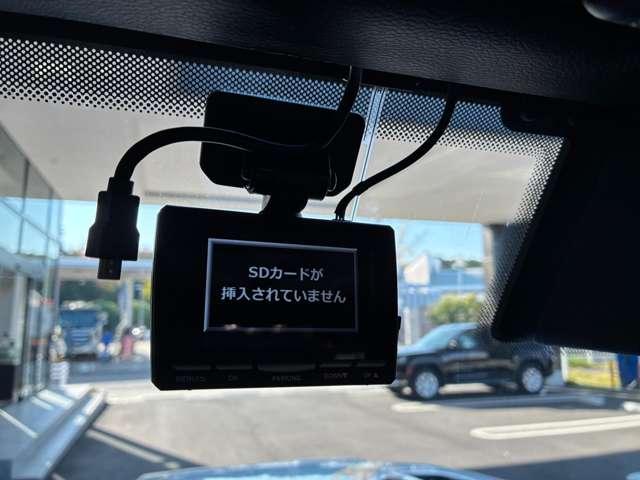 ジープ・ラングラーアンリミテッド サハラ 4WD 認定中古車 ワンオーナー 黒革シート 4WD 純正ナビテレビ付き ワンオーナー フロント・リア・サイドカメラ搭載 シートヒーター ステップ標準 アルパインスピーカー(45枚目)