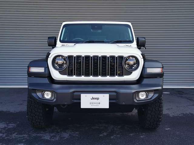 ■首都高速道路　湾岸線　　【本牧ふ頭】より車で約１分。■　首都高速道路　神奈川３号狩場線　【新山下】からは車で約５分となります。