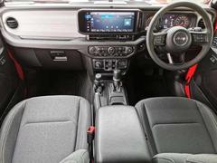 ����ƥꥢ�ϥ֥�å������줵��������ޤä����ݤˡ������Ȥϥ쥶������Ѥ��������̣�襤�ˡ����̤λ������ߤ�ʤ������Ѥ��줤�ʾ��֤Ǥ��� 6