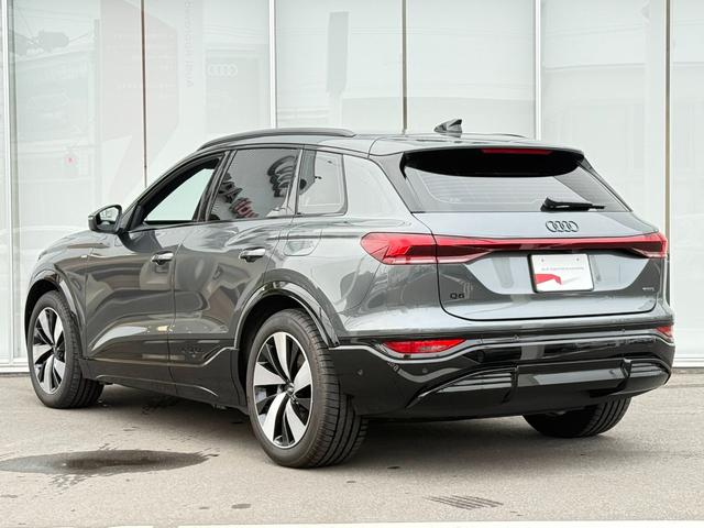 Ｑ６ ｅ－トロン クワトロ　アドバンスド　Ｓラインパッケージ　Ｓｌｉｎｅパッケージ◆ダークＡｕｄｉリングス◆ブラックスタイリングパッケージ◆ステアリングヒーター◆電動シート◆シートヒーター（フロント／リヤ）◆スポーツサスペンション◆（4枚目）