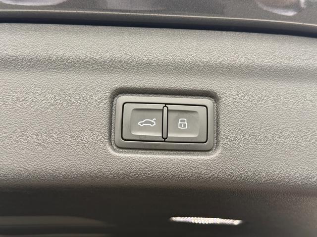 Ｑ６ ｅ－トロン クワトロ　アドバンスド　Ｓラインパッケージ　Ｓｌｉｎｅパッケージ◆ダークＡｕｄｉリングス◆ブラックスタイリングパッケージ◆ステアリングヒーター◆電動シート◆シートヒーター（フロント／リヤ）◆スポーツサスペンション◆（19枚目）