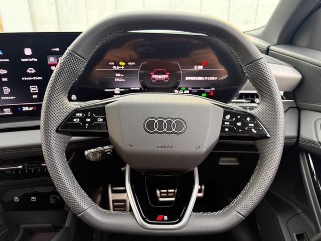 Ｑ６ ｅ－トロン クワトロ　アドバンスド　Ｓラインパッケージ　Ｓｌｉｎｅパッケージ◆ダークＡｕｄｉリングス◆ブラックスタイリングパッケージ◆ステアリングヒーター◆電動シート◆シートヒーター（フロント／リヤ）◆スポーツサスペンション◆（52枚目）