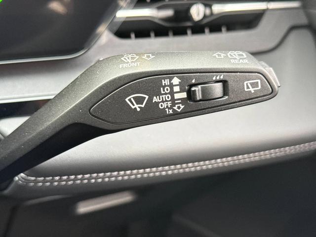 Ｑ６ ｅ－トロン クワトロ　アドバンスド　Ｓラインパッケージ　Ｓｌｉｎｅパッケージ◆ダークＡｕｄｉリングス◆ブラックスタイリングパッケージ◆ステアリングヒーター◆電動シート◆シートヒーター（フロント／リヤ）◆スポーツサスペンション◆（59枚目）