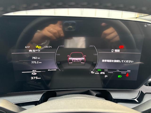 Ｑ６ ｅ－トロン クワトロ　アドバンスド　Ｓラインパッケージ　Ｓｌｉｎｅパッケージ◆ダークＡｕｄｉリングス◆ブラックスタイリングパッケージ◆ステアリングヒーター◆電動シート◆シートヒーター（フロント／リヤ）◆スポーツサスペンション◆（60枚目）
