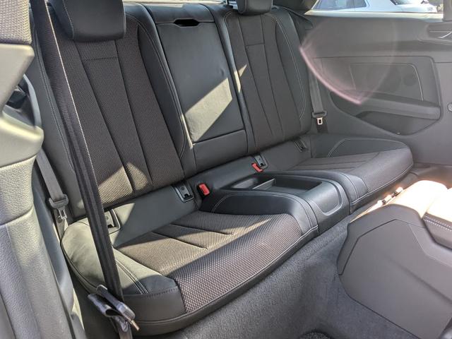 A5 2.0TFSIクワトロ スポーツ ◆Slineパッケージ◆パノラマサンルーフ◆セーフティパッケージ◆マトリクスLED◆バーチャルコックピット◆サイドアシスト◆アダプティブクルーズコントロール◆(19枚目)