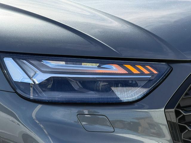 Q5 40TDIクワトロ Sライン ◆車検整備付◆Slineプラスパッケージ◆コンフォートパッケージ◆ブラックスタイリング◆ステアリングヒーター◆プライバシーガラス◆マトリクスLED◆アコースティックガラス◆(10枚目)