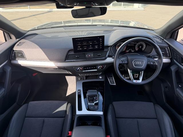 Q5 40TDIクワトロ Sライン ◆車検整備付◆Slineプラスパッケージ◆コンフォートパッケージ◆ブラックスタイリング◆ステアリングヒーター◆プライバシーガラス◆マトリクスLED◆アコースティックガラス◆(16枚目)