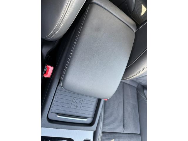 Q5 40TDIクワトロ Sライン ◆車検整備付◆Slineプラスパッケージ◆コンフォートパッケージ◆ブラックスタイリング◆ステアリングヒーター◆プライバシーガラス◆マトリクスLED◆アコースティックガラス◆(25枚目)