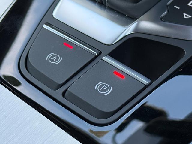 Q5 40TDIクワトロ Sライン ◆車検整備付◆Slineプラスパッケージ◆コンフォートパッケージ◆ブラックスタイリング◆ステアリングヒーター◆プライバシーガラス◆マトリクスLED◆アコースティックガラス◆(31枚目)