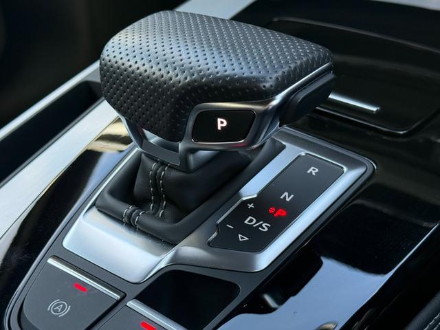 Q5 40TDIクワトロ Sライン ◆車検整備付◆Slineプラスパッケージ◆コンフォートパッケージ◆ブラックスタイリング◆ステアリングヒーター◆プライバシーガラス◆マトリクスLED◆アコースティックガラス◆(32枚目)