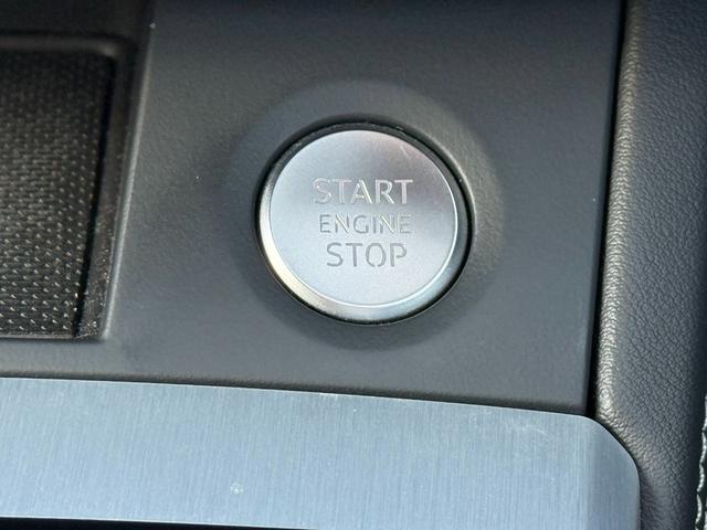 Q5 40TDIクワトロ Sライン ◆車検整備付◆Slineプラスパッケージ◆コンフォートパッケージ◆ブラックスタイリング◆ステアリングヒーター◆プライバシーガラス◆マトリクスLED◆アコースティックガラス◆(38枚目)