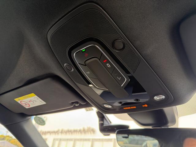 Q5 40TDIクワトロ Sライン ◆車検整備付◆Slineプラスパッケージ◆コンフォートパッケージ◆ブラックスタイリング◆ステアリングヒーター◆プライバシーガラス◆マトリクスLED◆アコースティックガラス◆(69枚目)