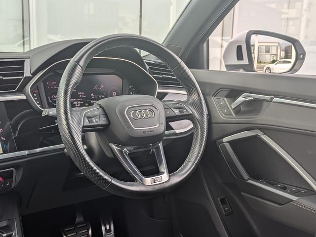 Q3 35TFSI Sライン ◆パーシャルレザーシート◆マルチカラーアンビエントライト◆フルセグTV◆アダプティブクルーズコントロール◆シートヒーター◆ドライブセレクト◆サラウンドビューカメラ◆(12枚目)