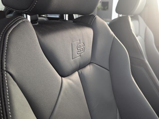 Q3 35TFSI Sライン ◆パーシャルレザーシート◆マルチカラーアンビエントライト◆フルセグTV◆アダプティブクルーズコントロール◆シートヒーター◆ドライブセレクト◆サラウンドビューカメラ◆(24枚目)