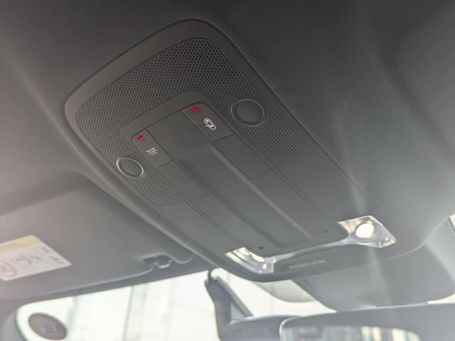 Q3 35TFSI Sライン ◆パーシャルレザーシート◆マルチカラーアンビエントライト◆フルセグTV◆アダプティブクルーズコントロール◆シートヒーター◆ドライブセレクト◆サラウンドビューカメラ◆(51枚目)