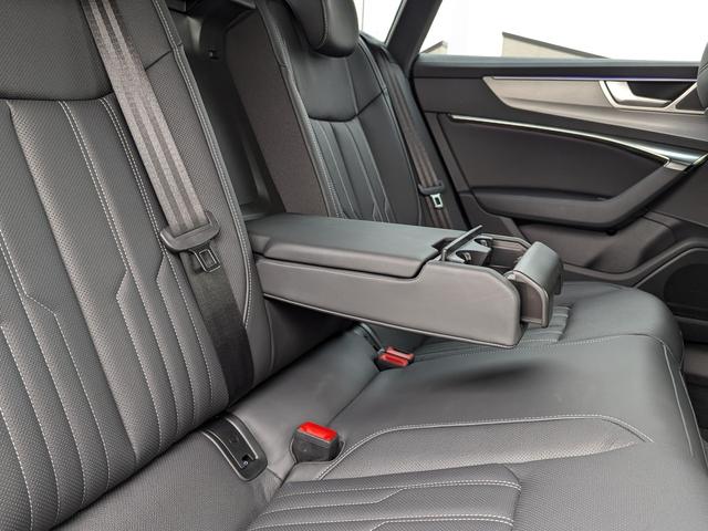 Ａ７スポーツバック ４５ＴＦＳＩクワトロ　Ｓラインパッケージ　Ｓｌｉｎｅ◆バルコナレザー◆シートベンチレーション◆ブラックスタイリング◆マルチカラーアンビエントライト◆ＨＤマトリクスＬＥＤ◆ステアリングヒーター◆シートメモリー◆全周囲カメラ（24枚目）