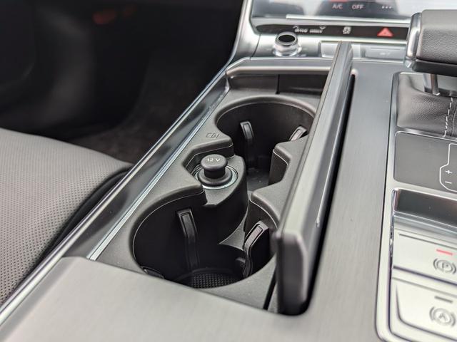 Ａ７スポーツバック ４５ＴＦＳＩクワトロ　Ｓラインパッケージ　Ｓｌｉｎｅ◆バルコナレザー◆シートベンチレーション◆ブラックスタイリング◆マルチカラーアンビエントライト◆ＨＤマトリクスＬＥＤ◆ステアリングヒーター◆シートメモリー◆全周囲カメラ（69枚目）