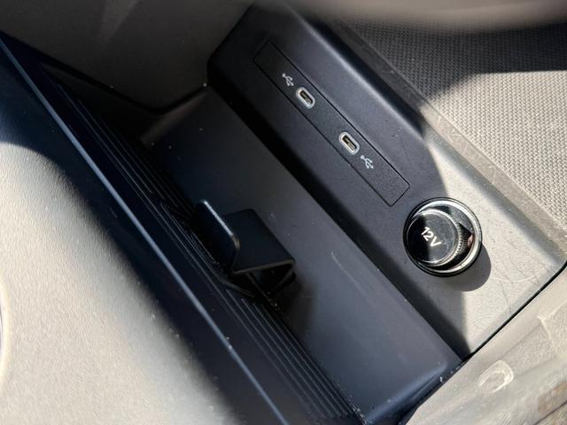 Ｑ４スポーツバック ｅ－トロン ４０ｅ－トロン　Ｓライン　Ｓｌｉｎｅ◆パーシャルレザー◆アコースティックガラス◆マトリクスＬＥＤ◆マルチカラーアンビエントライト◆シートヒーター◆ワイヤレスチャージング◆リヤシートＵＳＢ◆ＣａｒＰｌａｙ（24枚目）