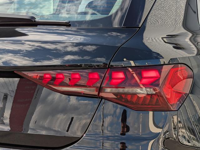 A3 スポーツバック30TFSIアドバンスド TV◆電動シート◆シートヒーター◆サイドアシスト◆リヤカメラ◆アダプティブクルーズアシスト◆バーチャルコックピットプラス◆ハイビームアシスト◆CarPlay◆(11枚目)