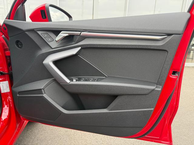 A3 スポーツバック30TFSIアドバンスド TV◆電動シート◆シートヒーター◆サイドアシスト◆リヤカメラ◆アダプティブクルーズアシスト◆バーチャルコックピットプラス◆ハイビームアシスト◆CarPlay◆(16枚目)