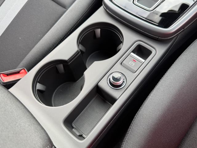 A3 スポーツバック30TFSIアドバンスド TV◆電動シート◆シートヒーター◆サイドアシスト◆リヤカメラ◆アダプティブクルーズアシスト◆バーチャルコックピットプラス◆ハイビームアシスト◆CarPlay◆(21枚目)