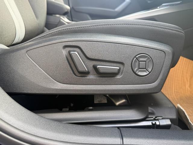 A3 スポーツバック30TFSIアドバンスド TV◆電動シート◆シートヒーター◆サイドアシスト◆リヤカメラ◆アダプティブクルーズアシスト◆バーチャルコックピットプラス◆ハイビームアシスト◆CarPlay◆(20枚目)