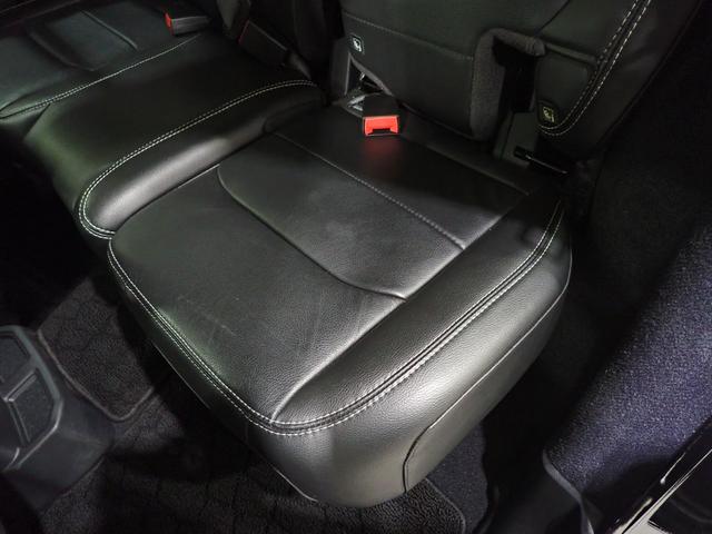 ジープ・ラングラーアンリミテッド サハラ　認定中古車保証１年付帯　Ａｐｐｌｅｃａｒｐｌａｙ　Ａｎｄｒｏｉｄａｕｔｏ　レザーシート　シートヒーター　ハンドルヒーター　ＥＴＣ２．０　ＬＥＤヘッドライト　バックカメラ　サイドカメラ（15枚目）