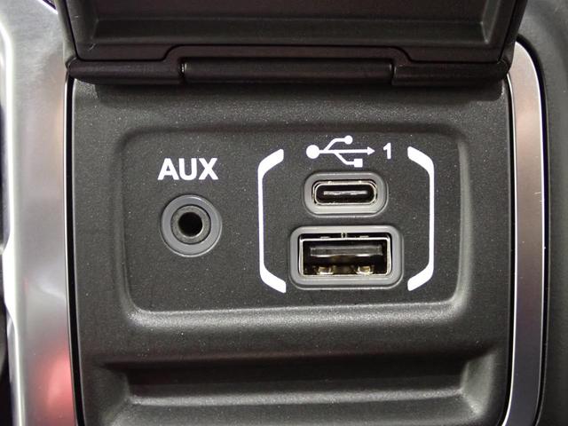 ジープ・ラングラーアンリミテッド サハラ　認定中古車保証１年付帯　Ａｐｐｌｅｃａｒｐｌａｙ　Ａｎｄｒｏｉｄａｕｔｏ　レザーシート　シートヒーター　ハンドルヒーター　ＥＴＣ２．０　ＬＥＤヘッドライト　バックカメラ　サイドカメラ（44枚目）