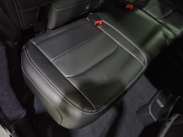 ジープ・ラングラーアンリミテッド サハラ　認定中古車保証１年付帯　Ａｐｐｌｅｃａｒｐｌａｙ　Ａｎｄｒｏｉｄａｕｔｏ　レザーシート　シートヒーター　ハンドルヒーター　ＥＴＣ２．０　ＬＥＤヘッドライト　バックカメラ　サイドカメラ（15枚目）