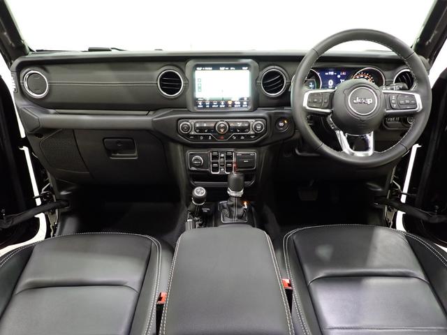ジープ・ラングラーアンリミテッド サハラ　認定中古車保証１年付帯　Ａｐｐｌｅｃａｒｐｌａｙ　Ａｎｄｒｏｉｄａｕｔｏ　レザーシート　シートヒーター　ハンドルヒーター　ＥＴＣ２．０　ＬＥＤヘッドライト　バックカメラ　サイドカメラ（41枚目）
