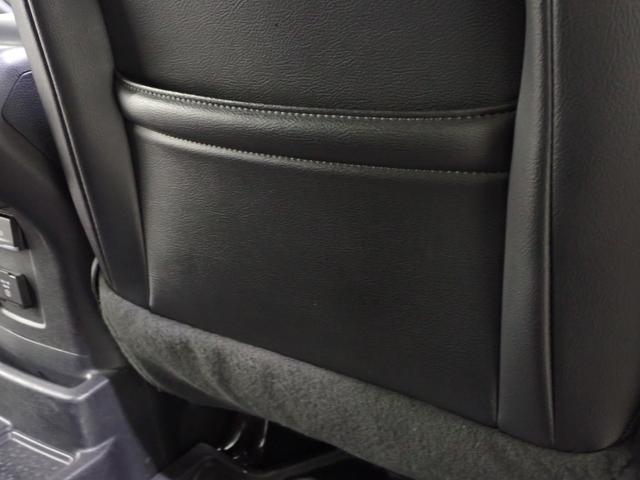ジープ・ラングラーアンリミテッド サハラ　認定中古車保証１年付帯　Ａｐｐｌｅｃａｒｐｌａｙ　Ａｎｄｒｏｉｄａｕｔｏ　レザーシート　シートヒーター　ハンドルヒーター　ＥＴＣ２．０　ＬＥＤヘッドライト　バックカメラ　サイドカメラ（37枚目）