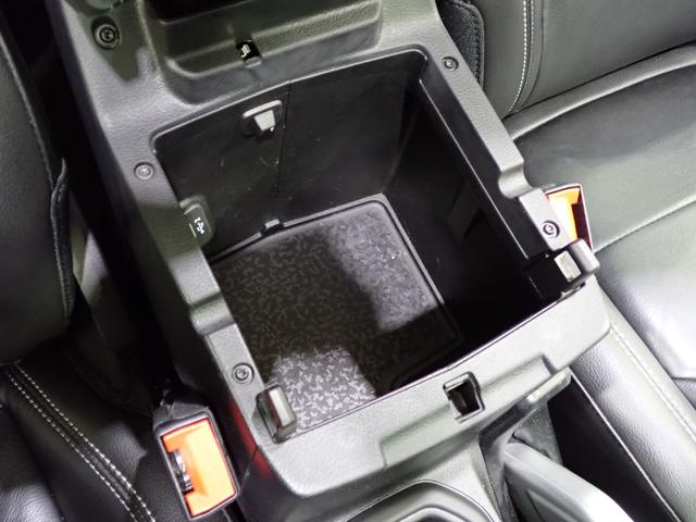 ジープ・ラングラーアンリミテッド サハラ　認定中古車保証１年付帯　Ａｐｐｌｅｃａｒｐｌａｙ　Ａｎｄｒｏｉｄａｕｔｏ　レザーシート　シートヒーター　ハンドルヒーター　ＥＴＣ２．０　ＬＥＤヘッドライト　バックカメラ　サイドカメラ（63枚目）