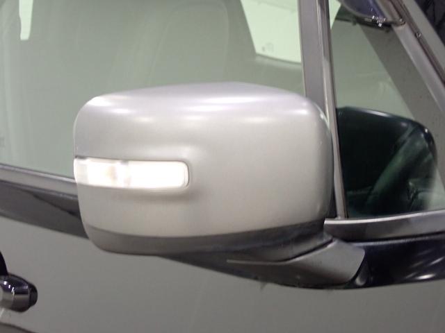 ジープ・レネゲード リミテッド　認定中古車保証付帯　レザーシート　シートヒーター　ハンドルヒーター　Ａｐｐｌｅ　ｃａｒ　ｐｌａｙ　ＡｎｄｒｉｄＡｕｔｏ　レーンキープアシスト　衝突軽減ブレーキ　バックカメラ　ＬＥＤヘッドライト（22枚目）