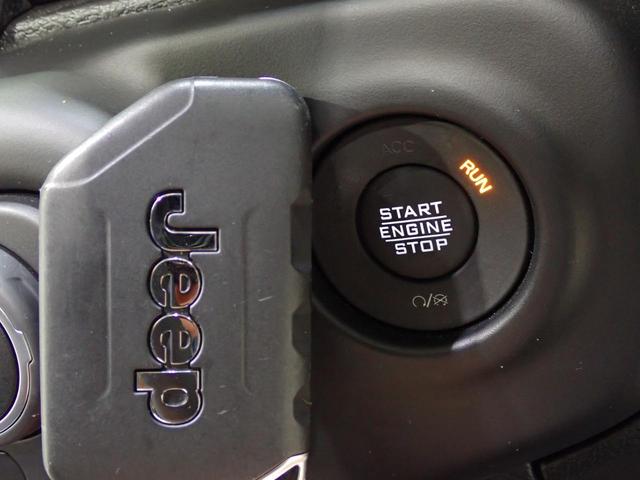 ジープ・ラングラーアンリミテッド サハラ　認定中古車保証１年付帯　Ａｐｐｌｅｃａｒｐｌａｙ　Ａｎｄｒｏｉｄａｕｔｏ　レザーシート　シートヒーター　ハンドルヒーター　ＥＴＣ２．０　ＬＥＤヘッドライト　バックカメラ　サイドカメラ（69枚目）