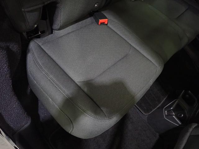 ジープ・ラングラーアンリミテッド スポーツ　認定中古車保証１年付帯　Ａｐｐｌｅｃａｒｐｌａｙ　Ａｎｄｒｏｉｄａｕｔｏ　レザーシート　シートヒーター　ハンドルヒーター　ＥＴＣ２．０　ＬＥＤヘッドライト　バックカメラ　サイドカメラ（15枚目）
