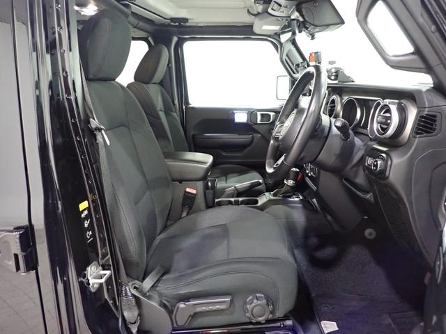 ジープ・ラングラーアンリミテッド スポーツ　認定中古車保証１年付帯　Ａｐｐｌｅｃａｒｐｌａｙ　Ａｎｄｒｏｉｄａｕｔｏ　レザーシート　シートヒーター　ハンドルヒーター　ＥＴＣ２．０　ＬＥＤヘッドライト　バックカメラ　サイドカメラ（16枚目）