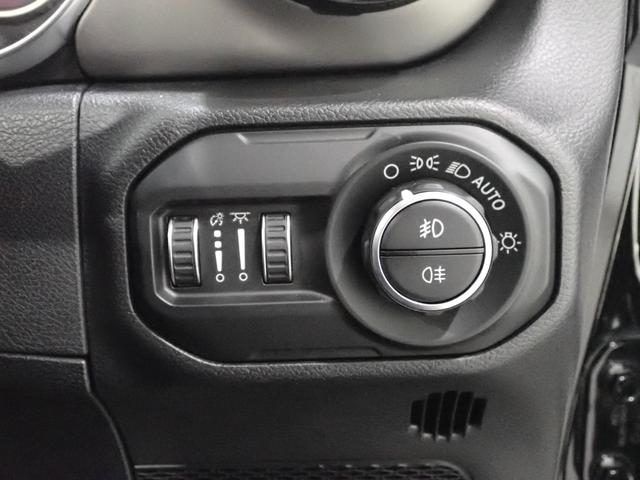 ジープ・ラングラーアンリミテッド スポーツ　認定中古車保証１年付帯　Ａｐｐｌｅｃａｒｐｌａｙ　Ａｎｄｒｏｉｄａｕｔｏ　レザーシート　シートヒーター　ハンドルヒーター　ＥＴＣ２．０　ＬＥＤヘッドライト　バックカメラ　サイドカメラ（69枚目）