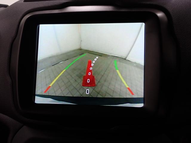 ジープ・レネゲード リミテッド　ＥＴＣ２．０　レザーシート　シートヒーター　ハンドルヒーター　Ａｐｐｌｅ　ｃａｒ　ｐｌａｙ　ＡｎｄｒｉｄＡｕｔｏ　レーンキープアシスト　衝突軽減ブレーキ　バックカメラ　ＬＥＤヘッドライト（50枚目）