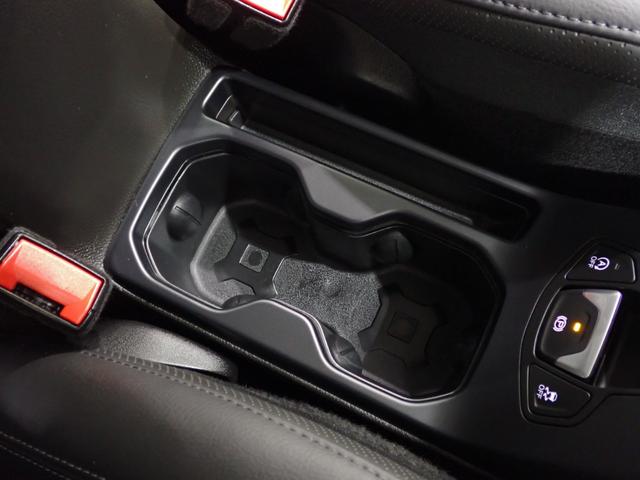 ジープ・レネゲード リミテッド　ＥＴＣ２．０　レザーシート　シートヒーター　ハンドルヒーター　Ａｐｐｌｅ　ｃａｒ　ｐｌａｙ　ＡｎｄｒｉｄＡｕｔｏ　レーンキープアシスト　衝突軽減ブレーキ　バックカメラ　ＬＥＤヘッドライト（58枚目）